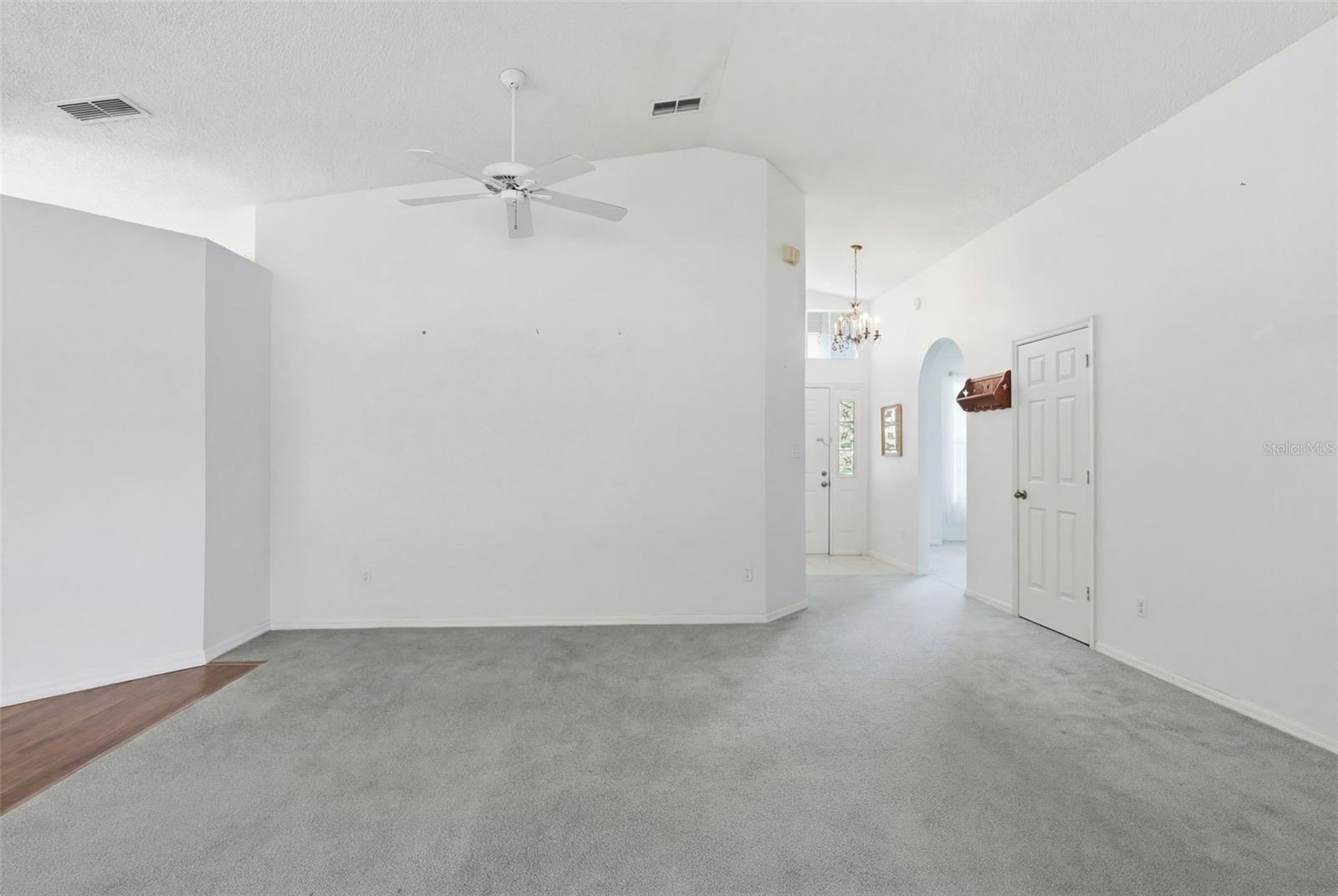 Image 7 of 56 For 4644 River Ridge Drive