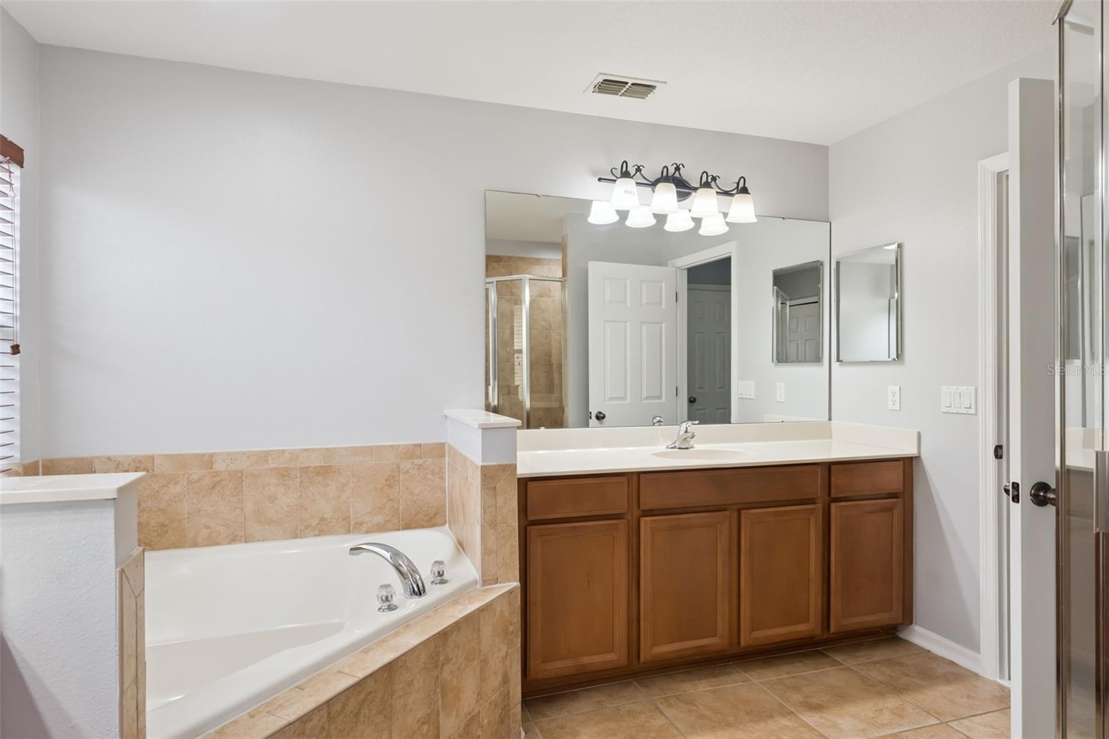 Image 25 of 82 For 2319 Carnation Hill Court