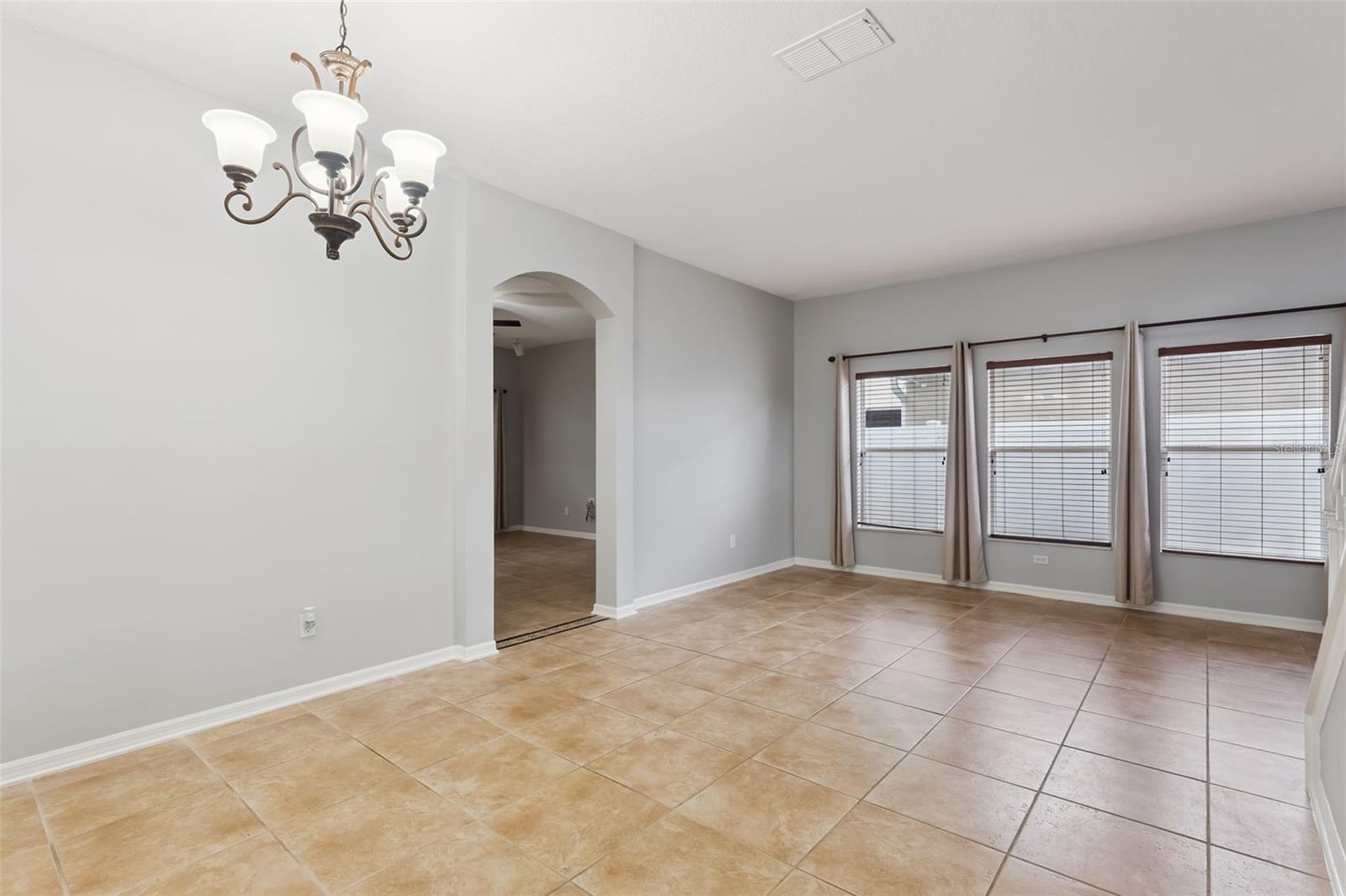 Image 5 of 82 For 2319 Carnation Hill Court