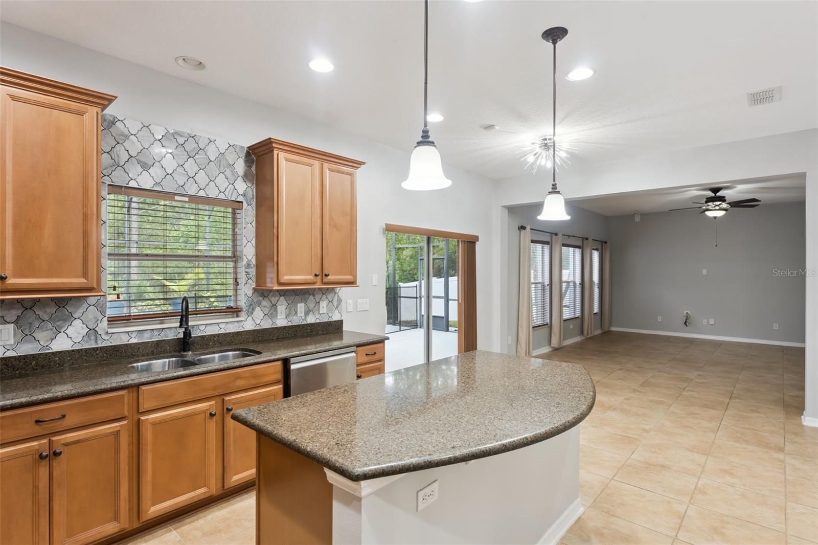 Image 9 of 82 For 2319 Carnation Hill Court