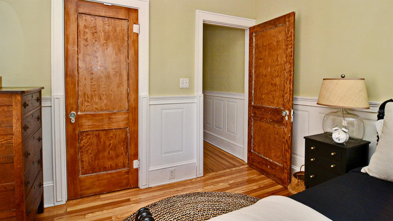 Image 19 of 42 For 1620 Park Lake Street