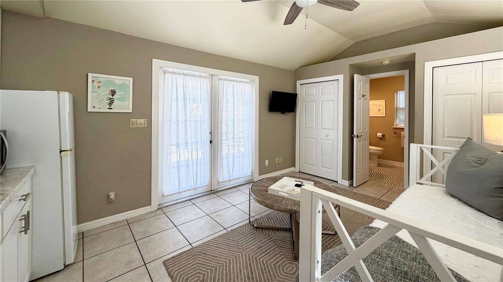 Image 33 of 42 For 1620 Park Lake Street