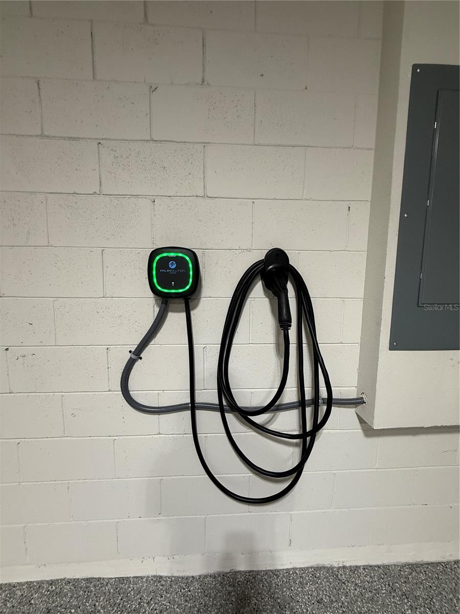 Image 38 of 44 For 3615 Voyager Lane