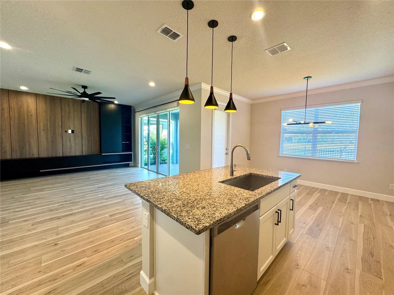 Image 8 of 44 For 3615 Voyager Lane