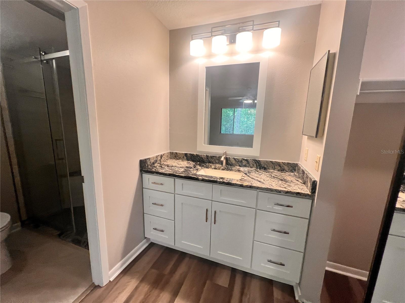 Image 18 of 30 For 17 Escondido Circle 239