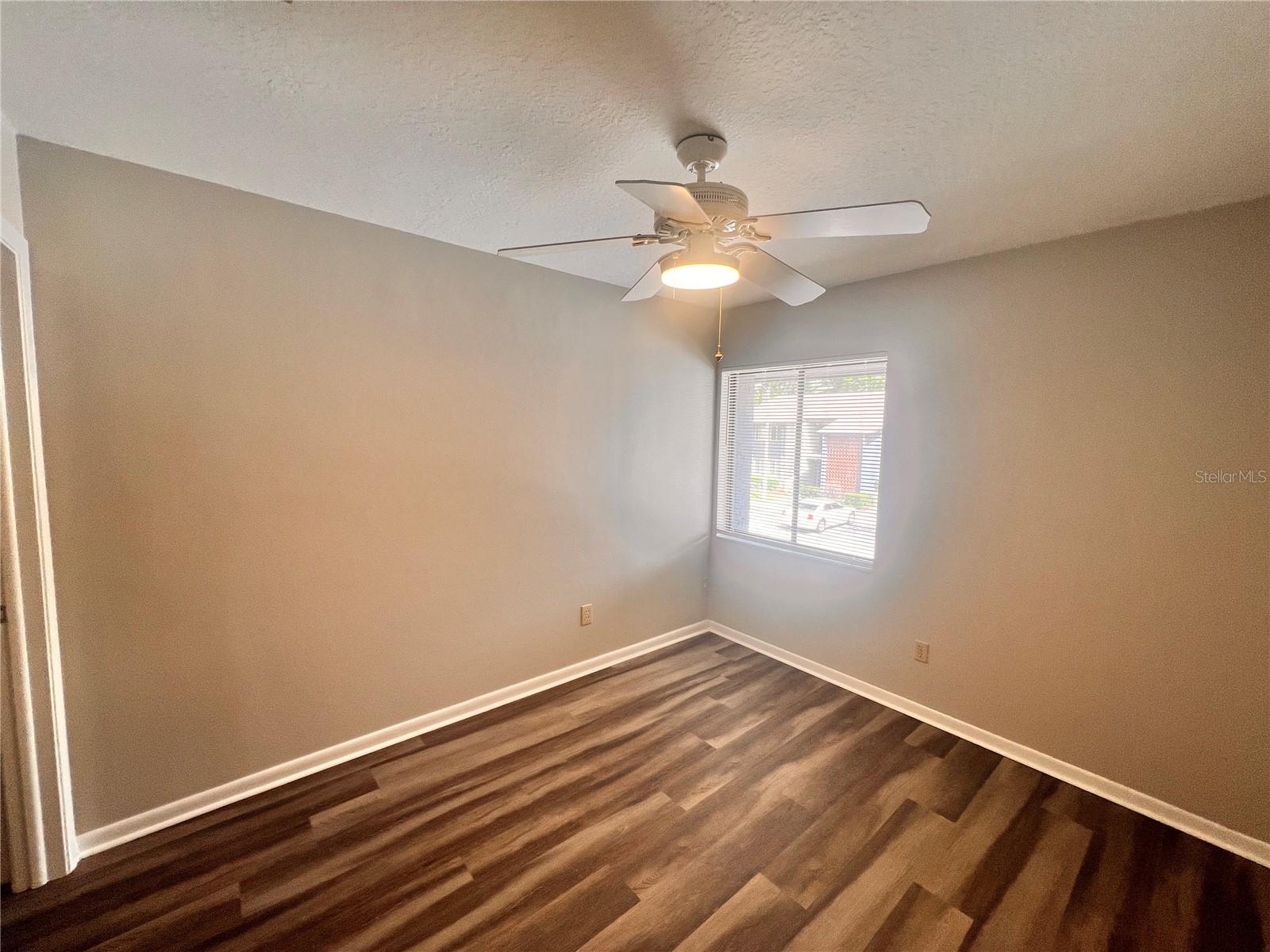 Image 24 of 30 For 17 Escondido Circle 239