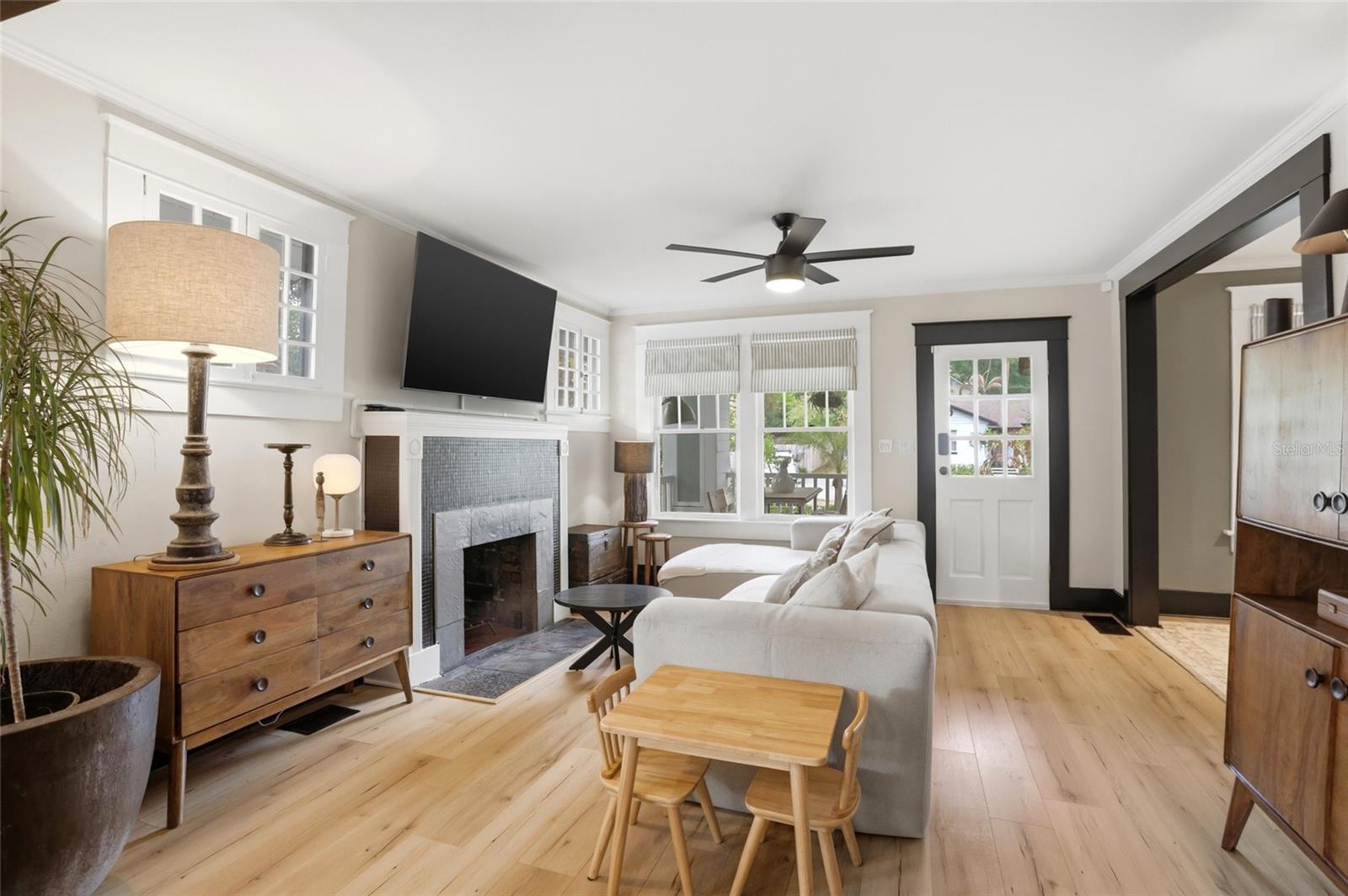 Image 12 of 37 For 5 James Avenue