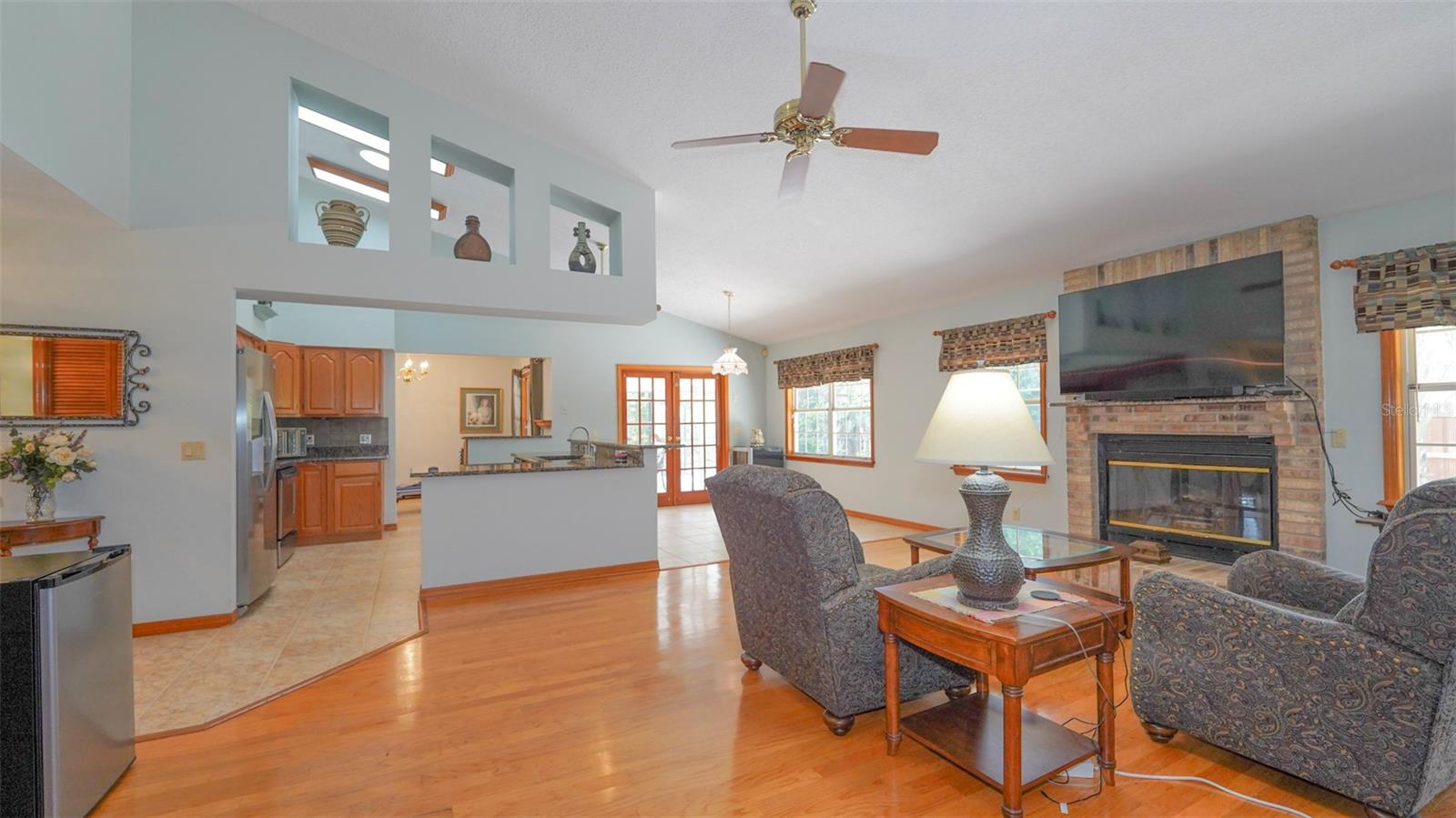 Image 23 of 49 For 204 Brynwood Lane