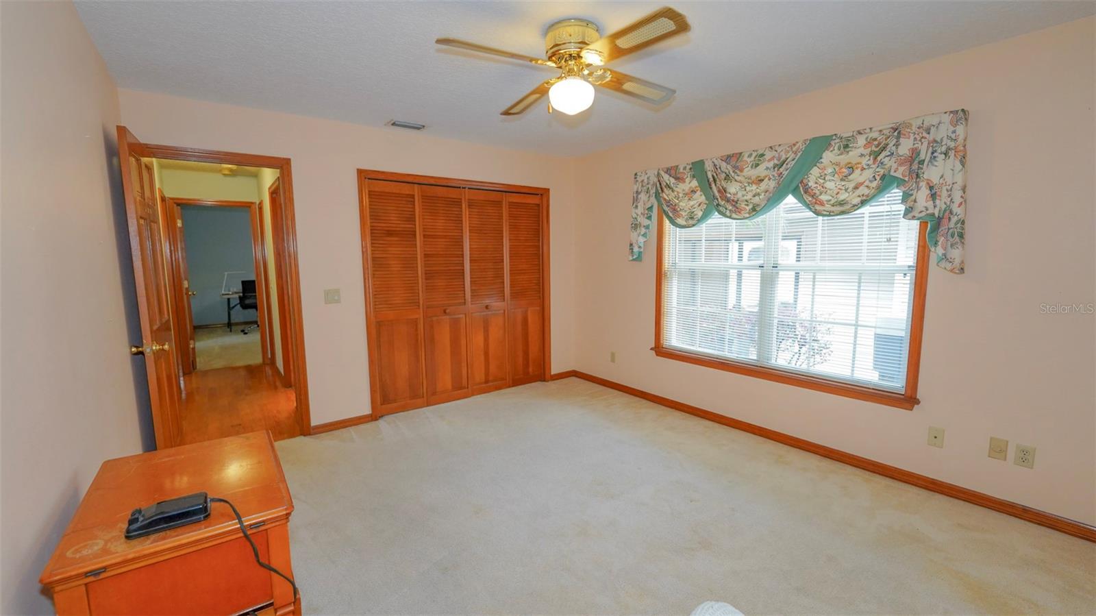 Image 26 of 49 For 204 Brynwood Lane