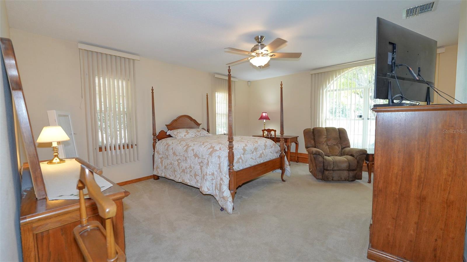 Image 31 of 49 For 204 Brynwood Lane