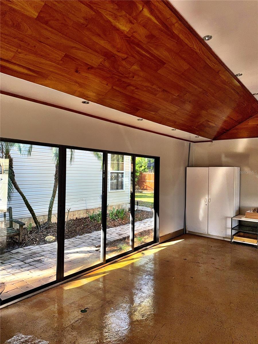 Image 39 of 49 For 204 Brynwood Lane