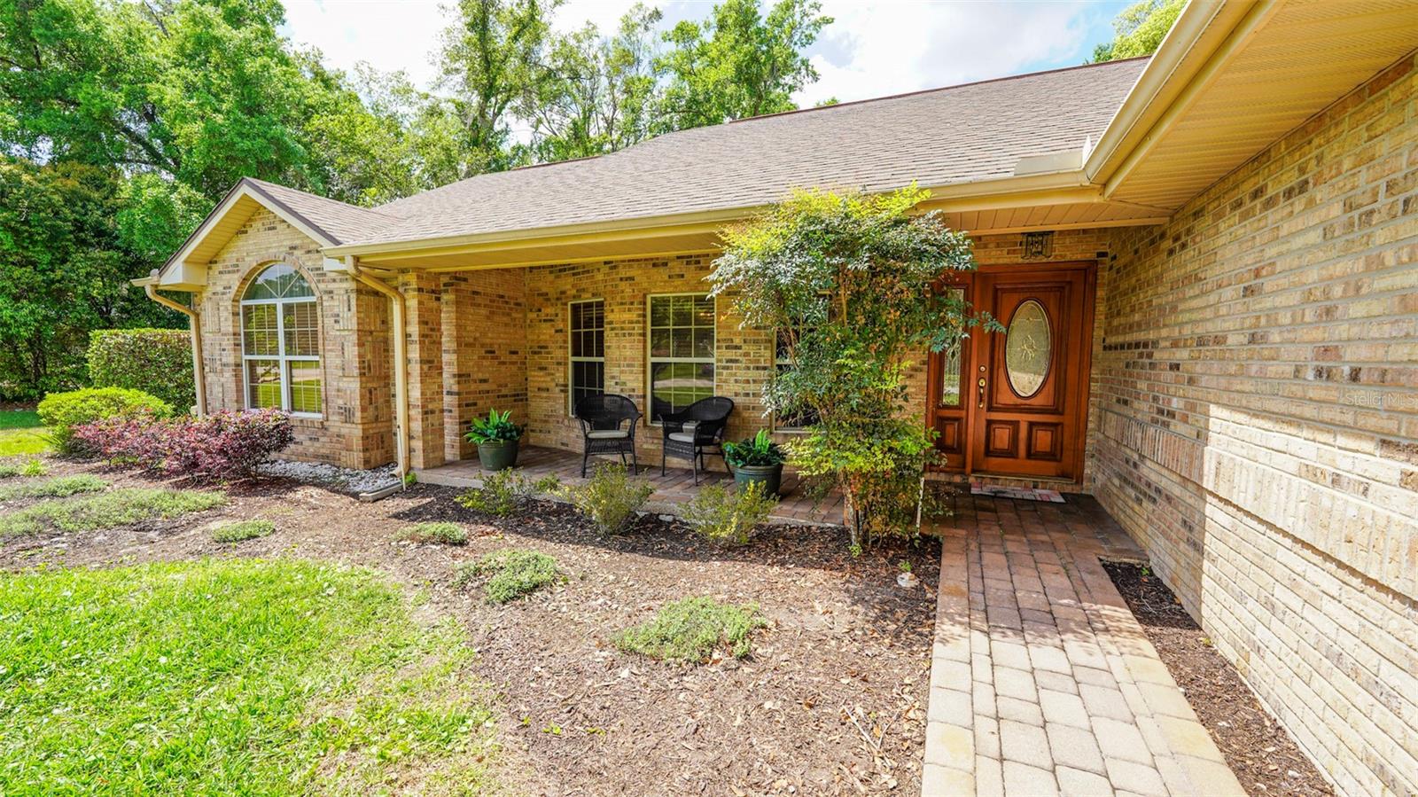 Image 4 of 49 For 204 Brynwood Lane