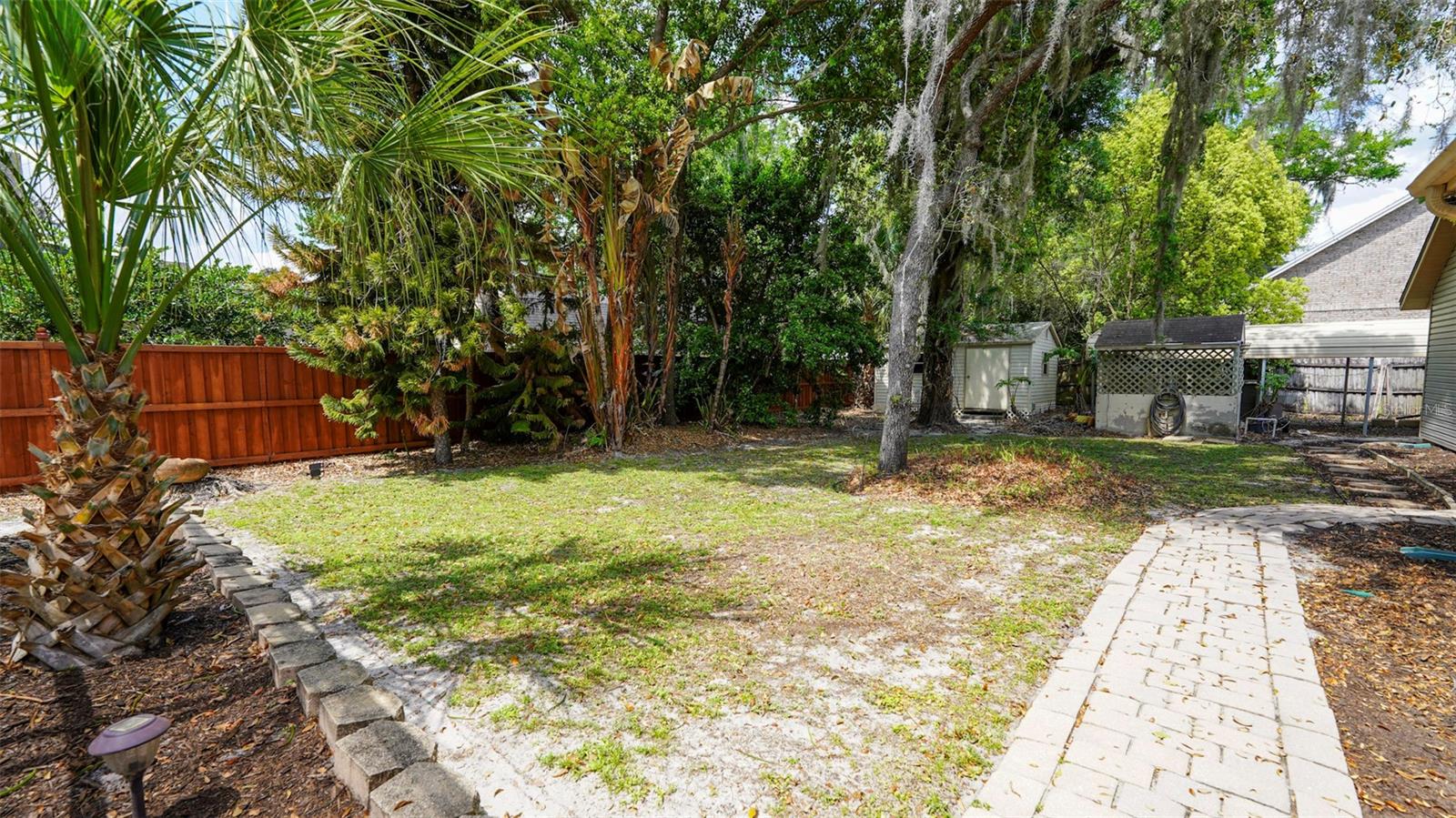 Image 42 of 49 For 204 Brynwood Lane