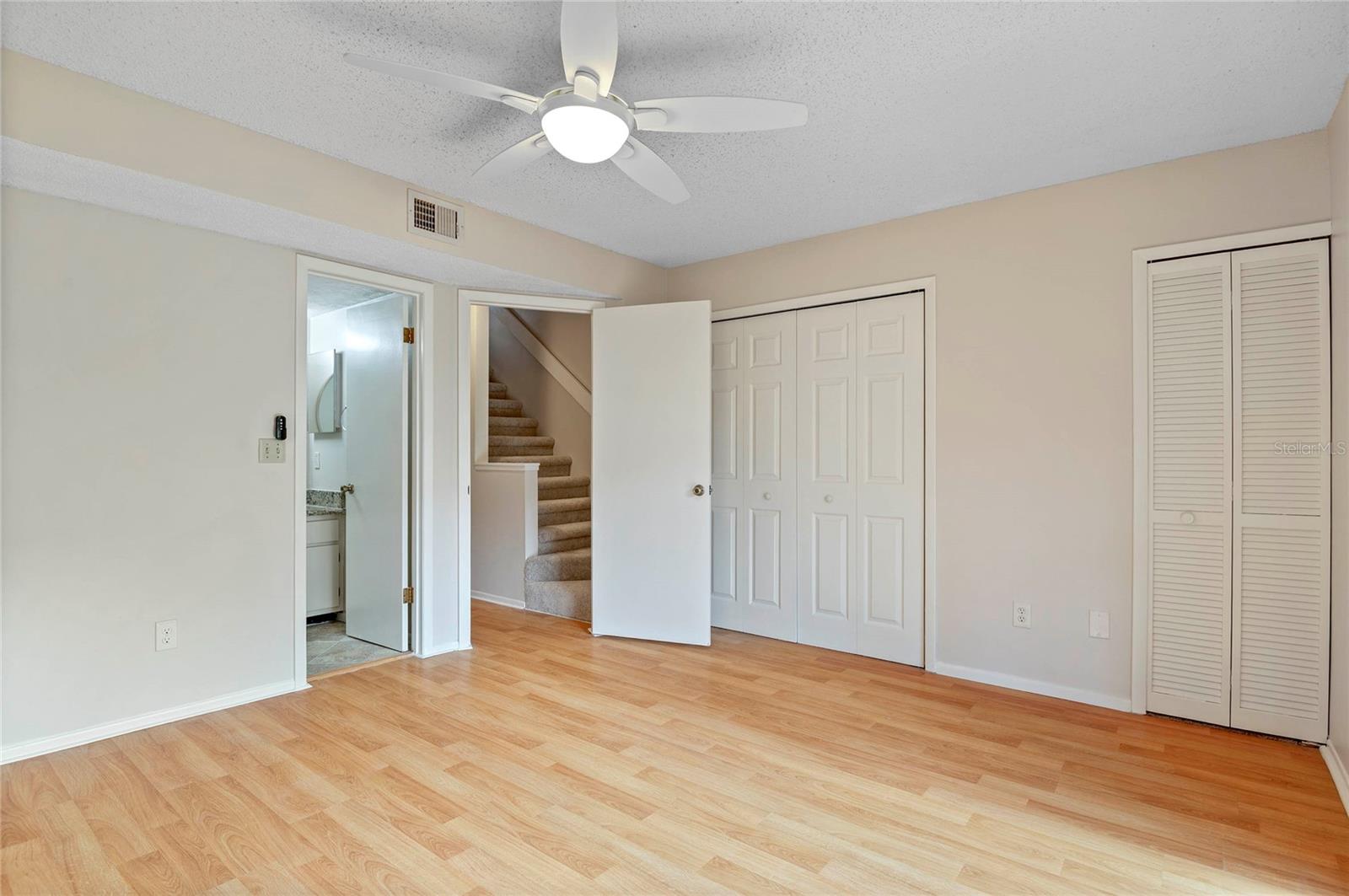 Image 23 of 37 For 409 Sandlewood Cove 3