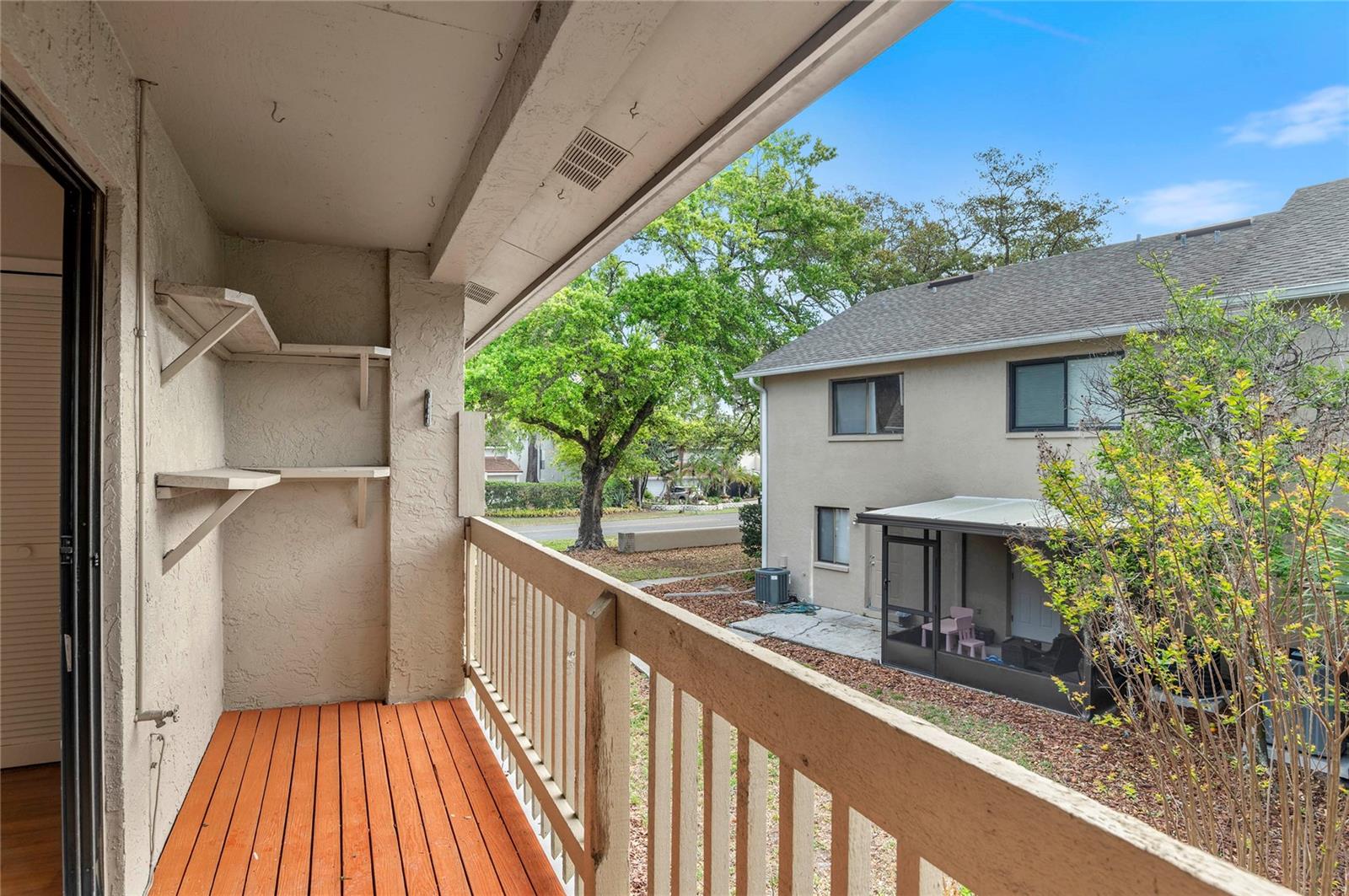 Image 24 of 37 For 409 Sandlewood Cove 3