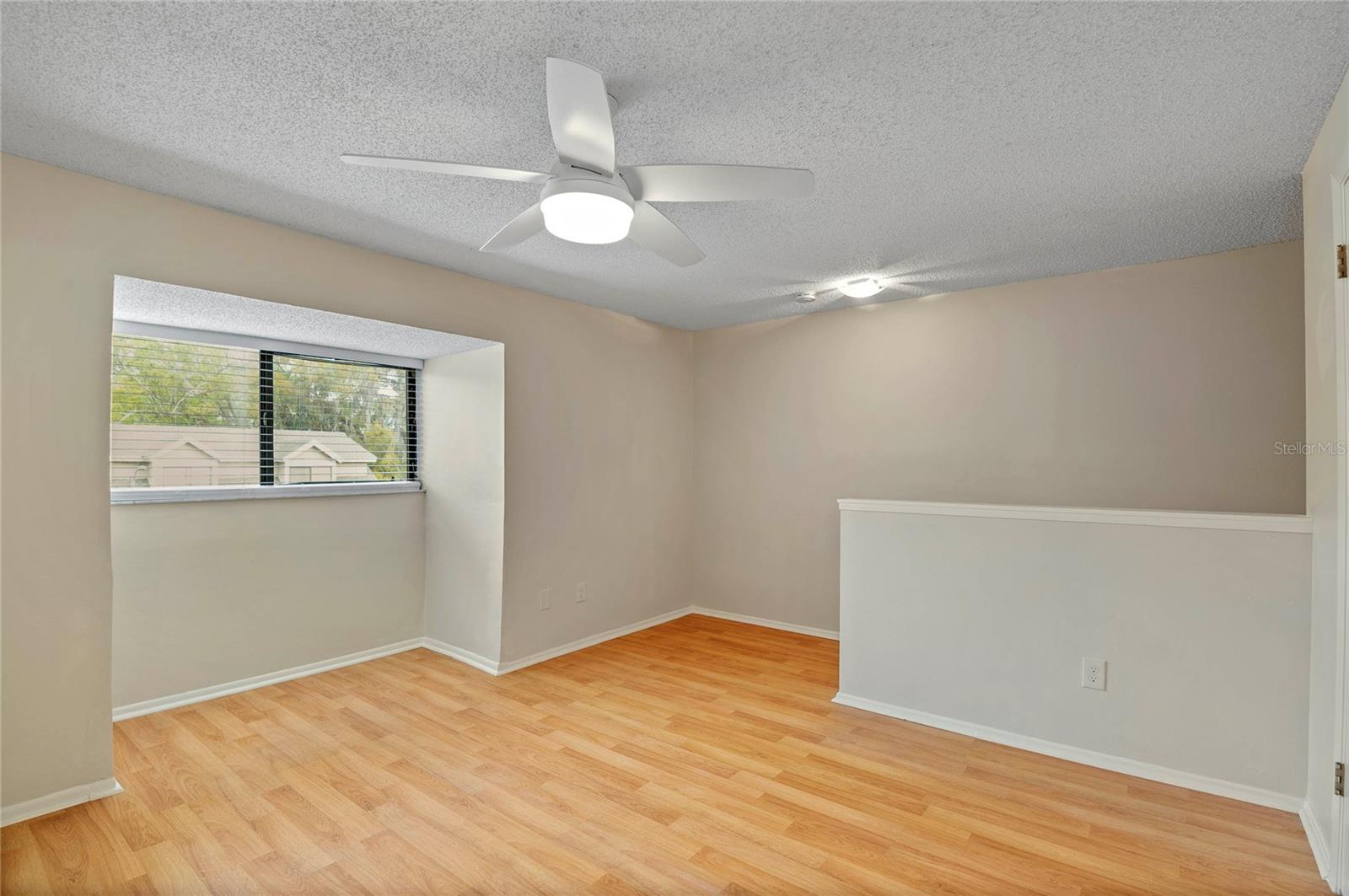 Image 28 of 37 For 409 Sandlewood Cove 3