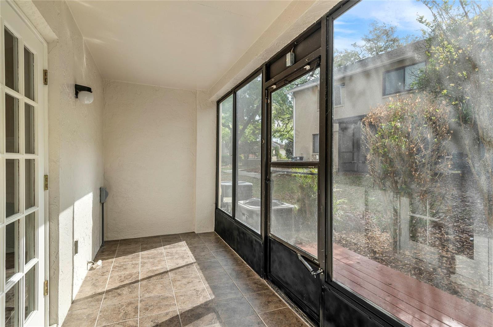 Image 31 of 37 For 409 Sandlewood Cove 3