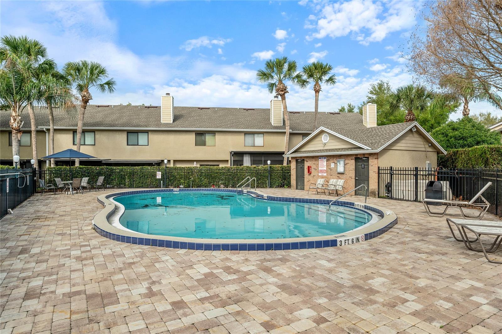 Image 36 of 37 For 409 Sandlewood Cove 3