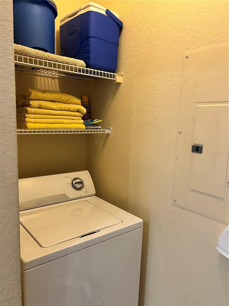 Image 18 of 36 For 8809 Dunes Court 303