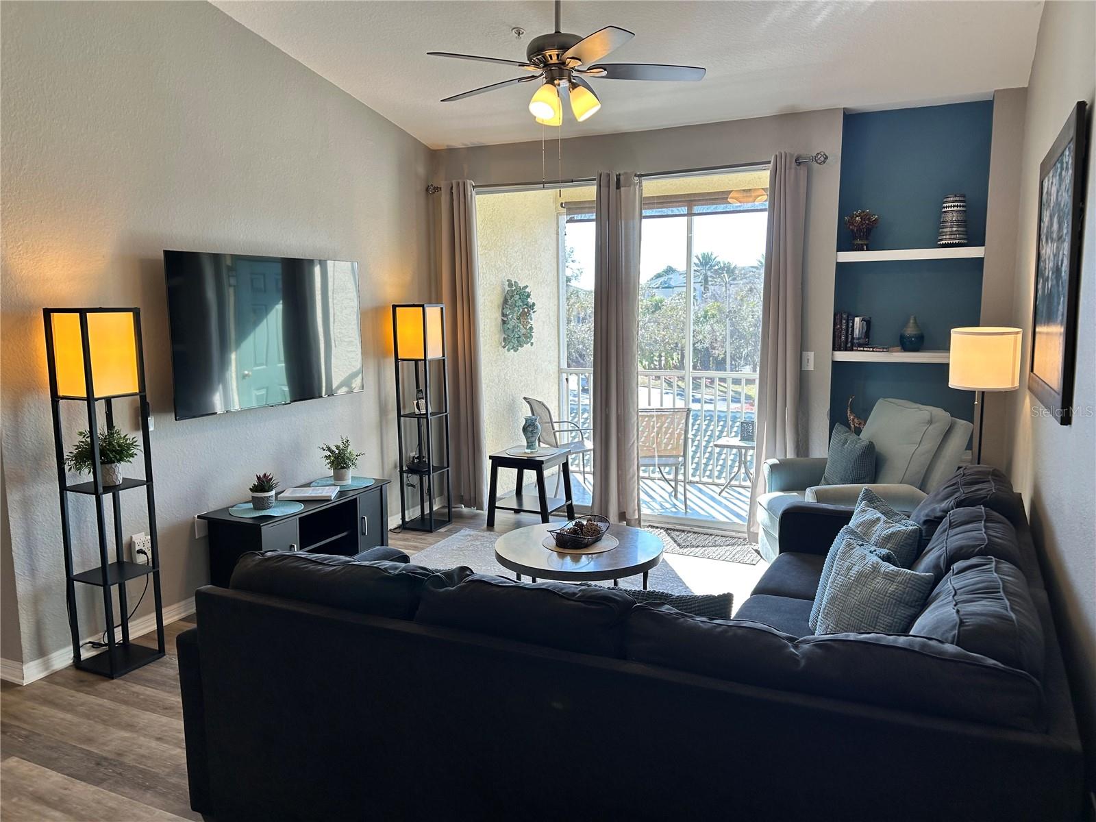 Image 3 of 36 For 8809 Dunes Court 303