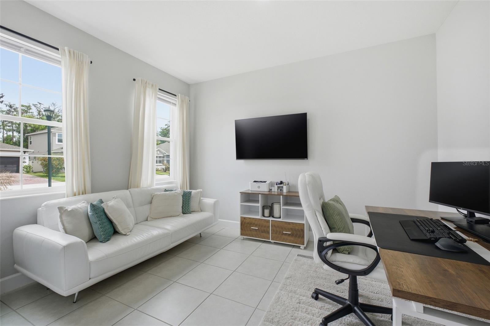 Image 11 of 49 For 5030 Shady Pines Drive