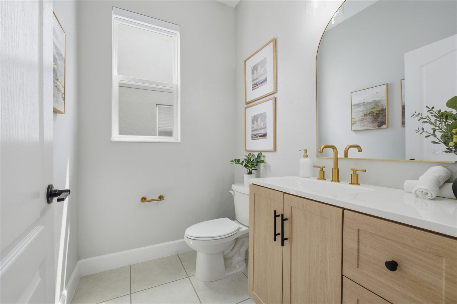 Image 12 of 49 For 5030 Shady Pines Drive