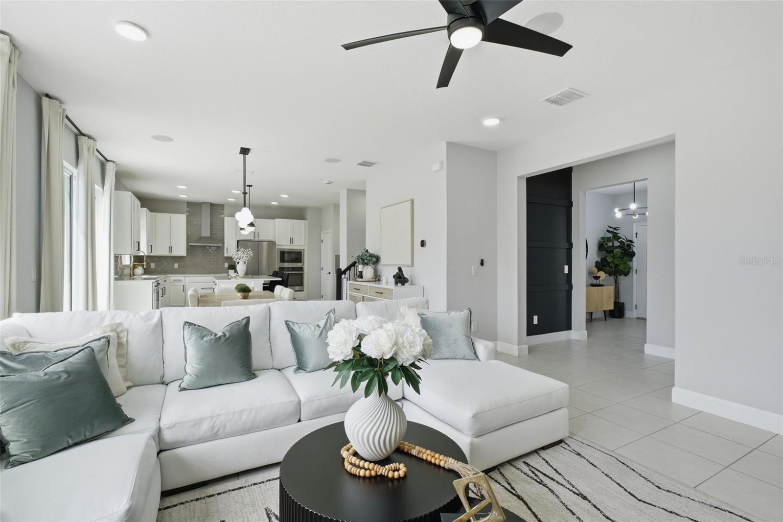 Image 15 of 49 For 5030 Shady Pines Drive