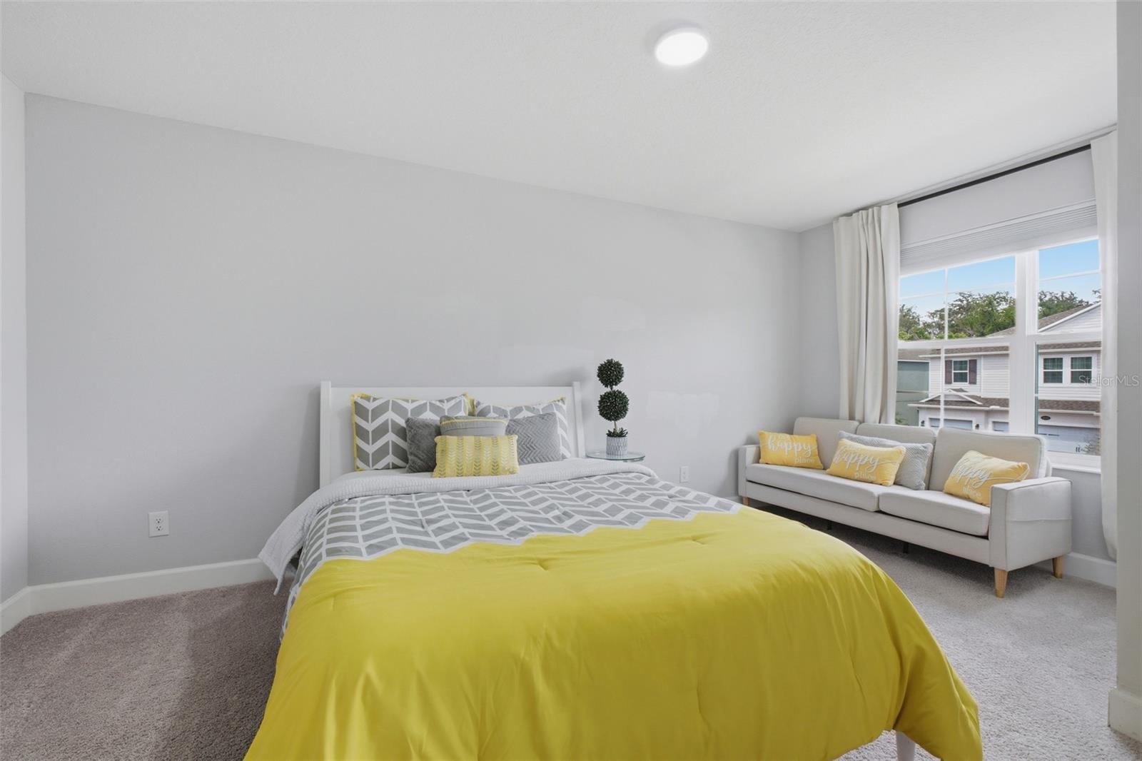 Image 24 of 49 For 5030 Shady Pines Drive