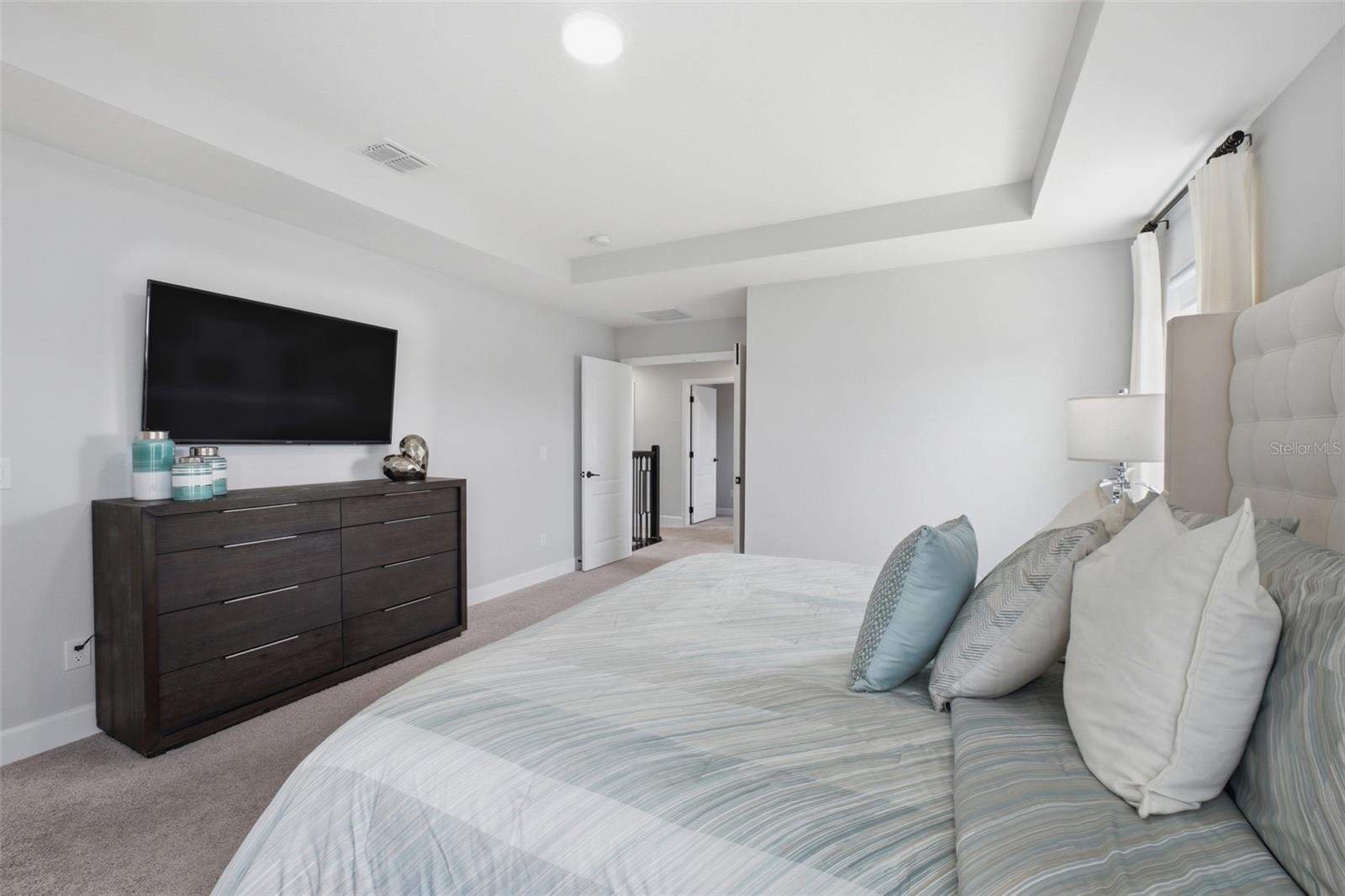 Image 27 of 49 For 5030 Shady Pines Drive