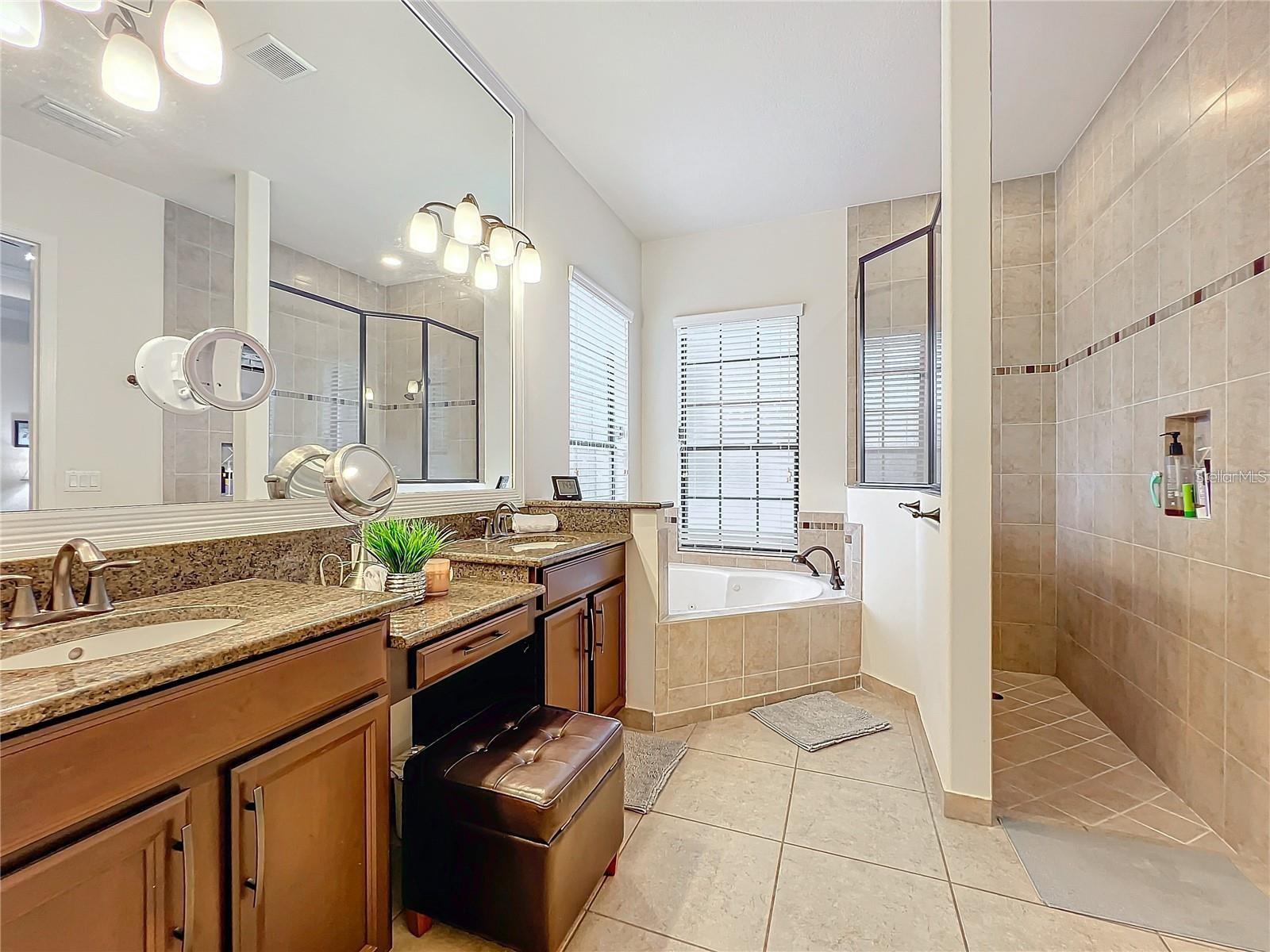 Image 12 of 30 For 8419 Prestbury Drive