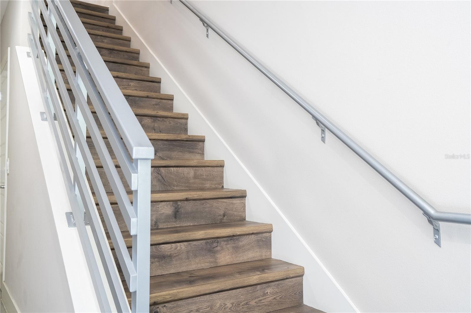 Image 15 of 61 For 73 Grant Street