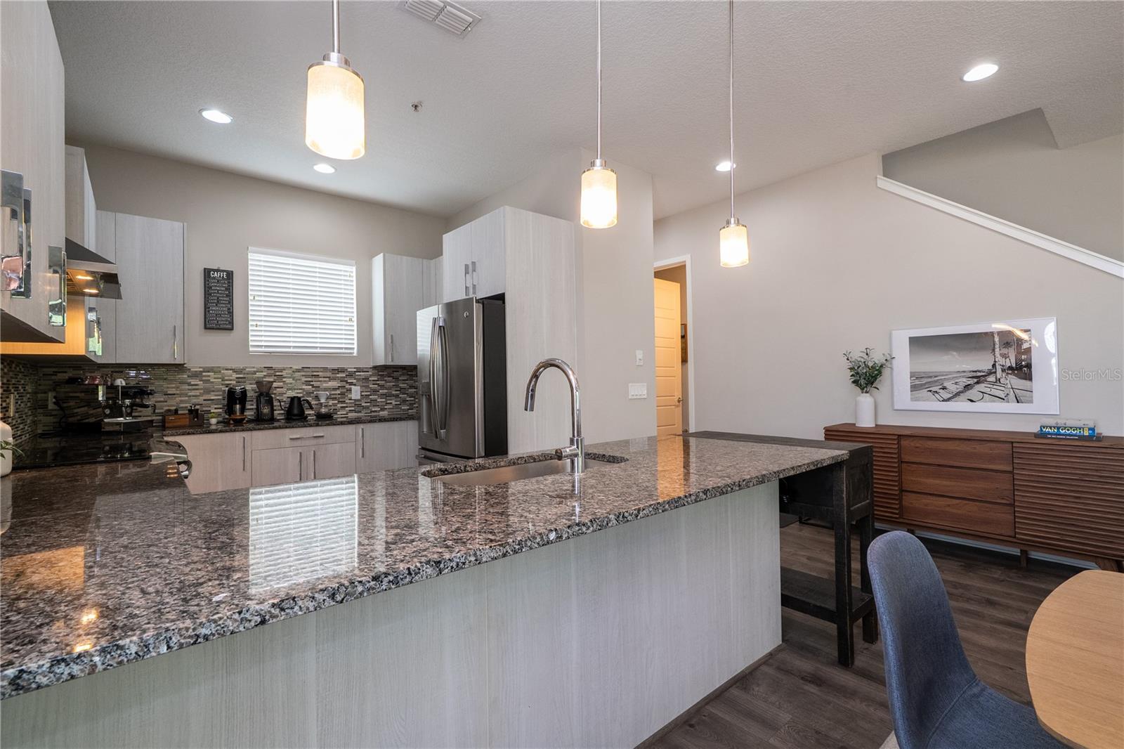 Image 26 of 61 For 73 Grant Street