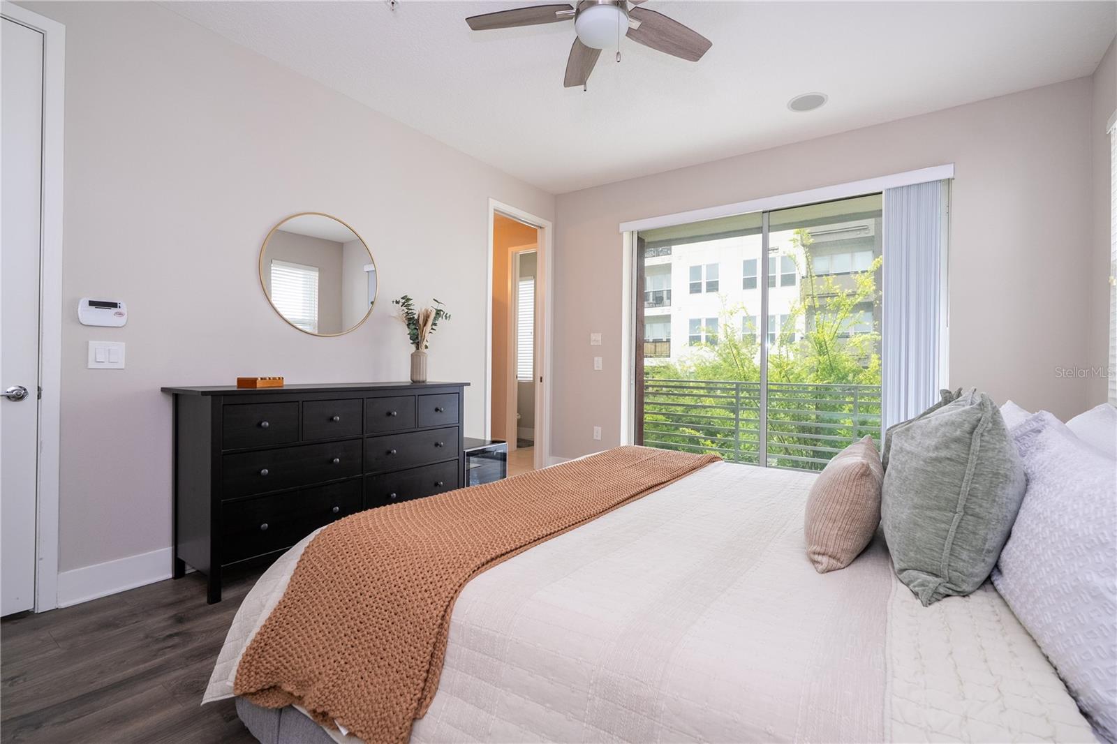 Image 55 of 61 For 73 Grant Street