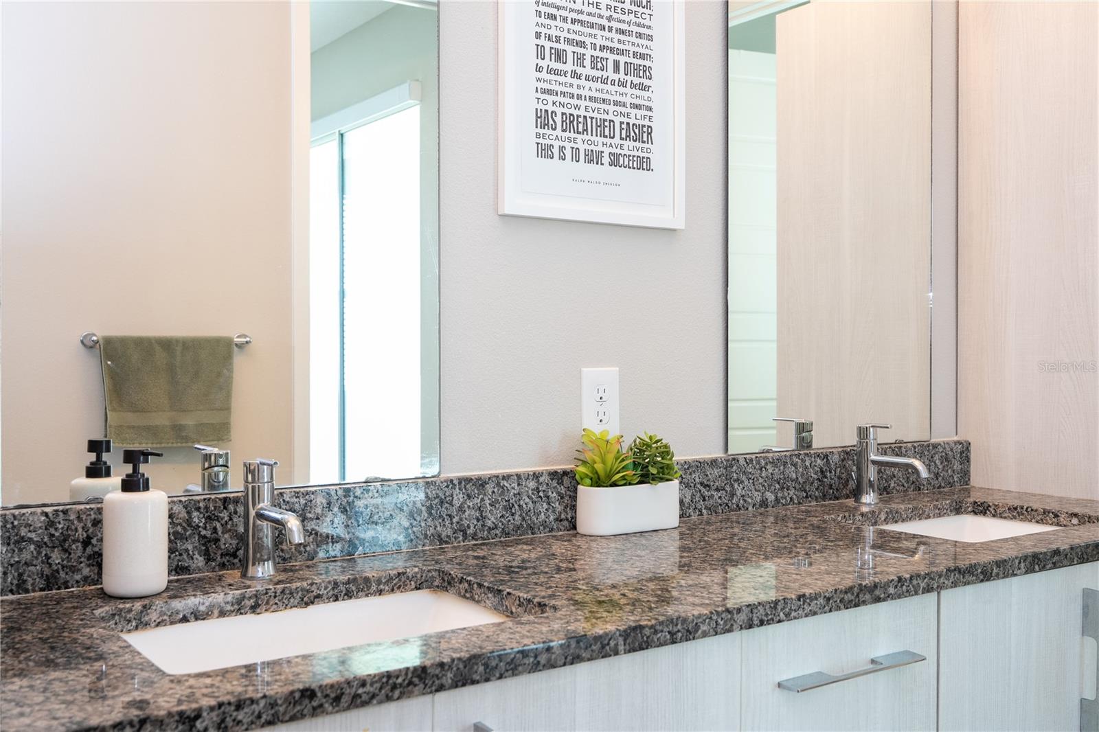 Image 59 of 61 For 73 Grant Street