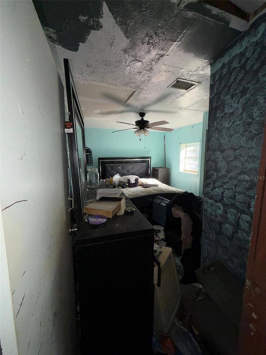 Image 10 of 13 For 702 Ohio Street