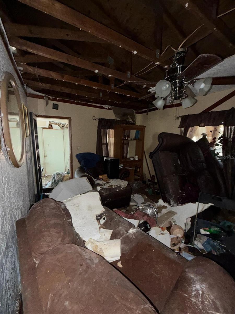 Image 13 of 13 For 702 Ohio Street