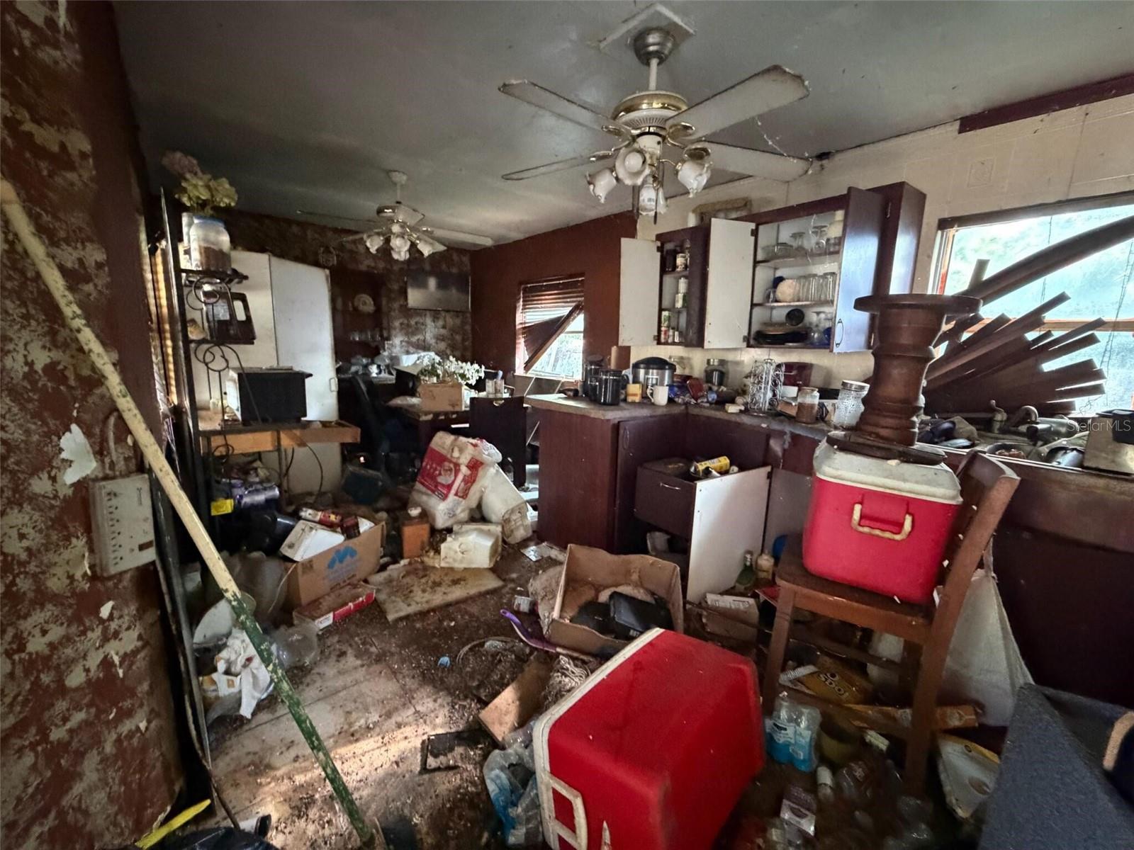 Image 6 of 13 For 702 Ohio Street