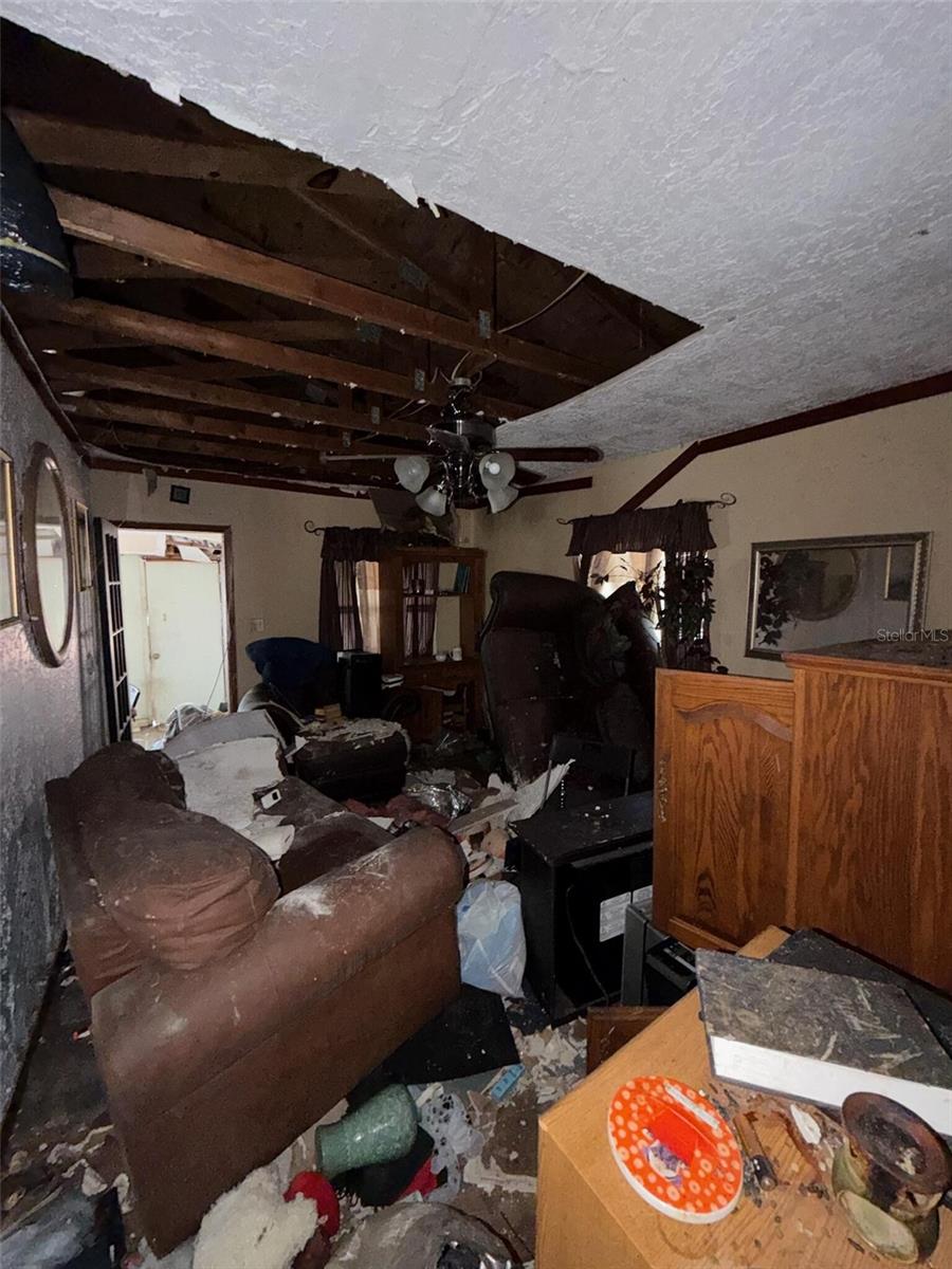 Image 9 of 13 For 702 Ohio Street