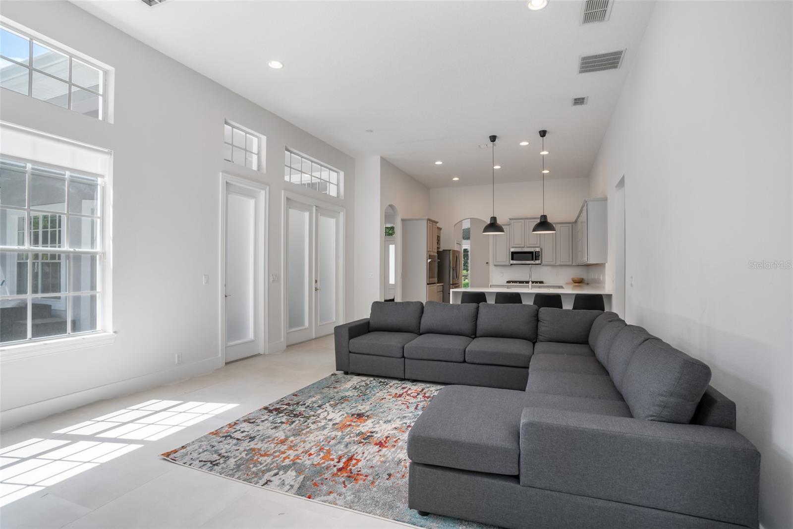 Image 18 of 43 For 11537 Claymont Cir