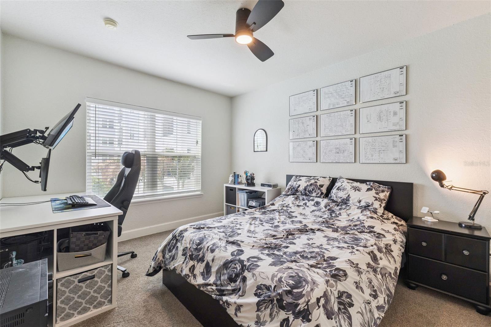 Image 23 of 45 For 202 South Street 2039