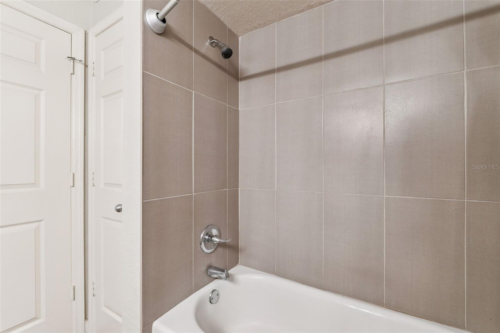 Image 26 of 45 For 202 South Street 2039