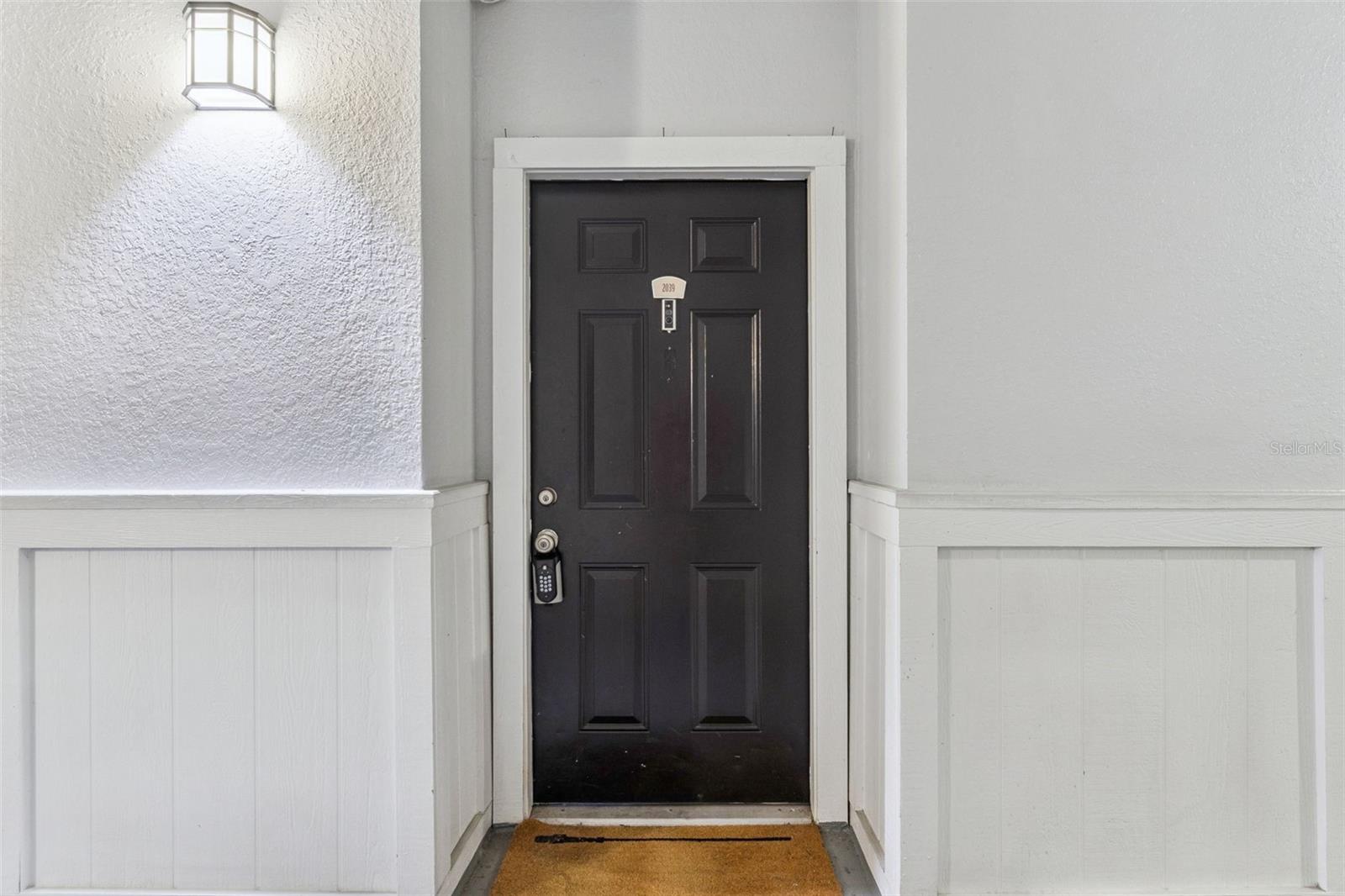 Image 3 of 45 For 202 South Street 2039