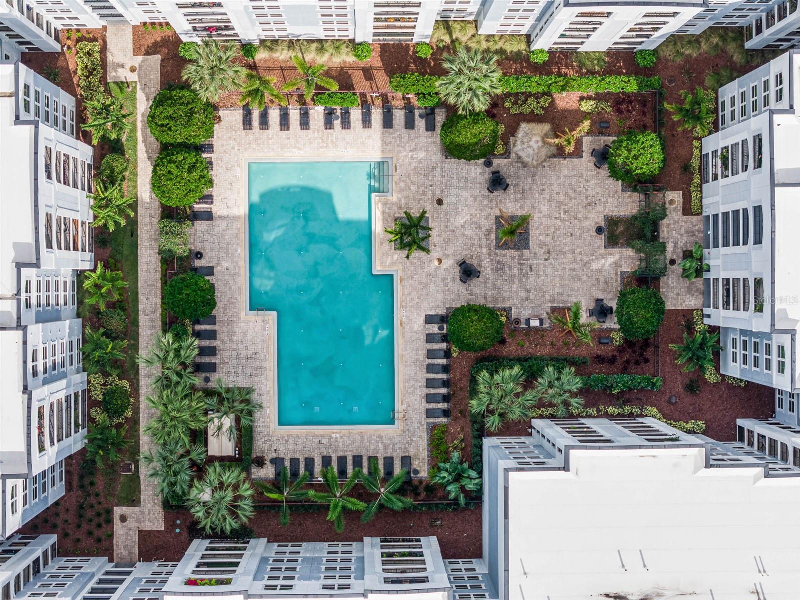 Image 33 of 45 For 202 South Street 2039