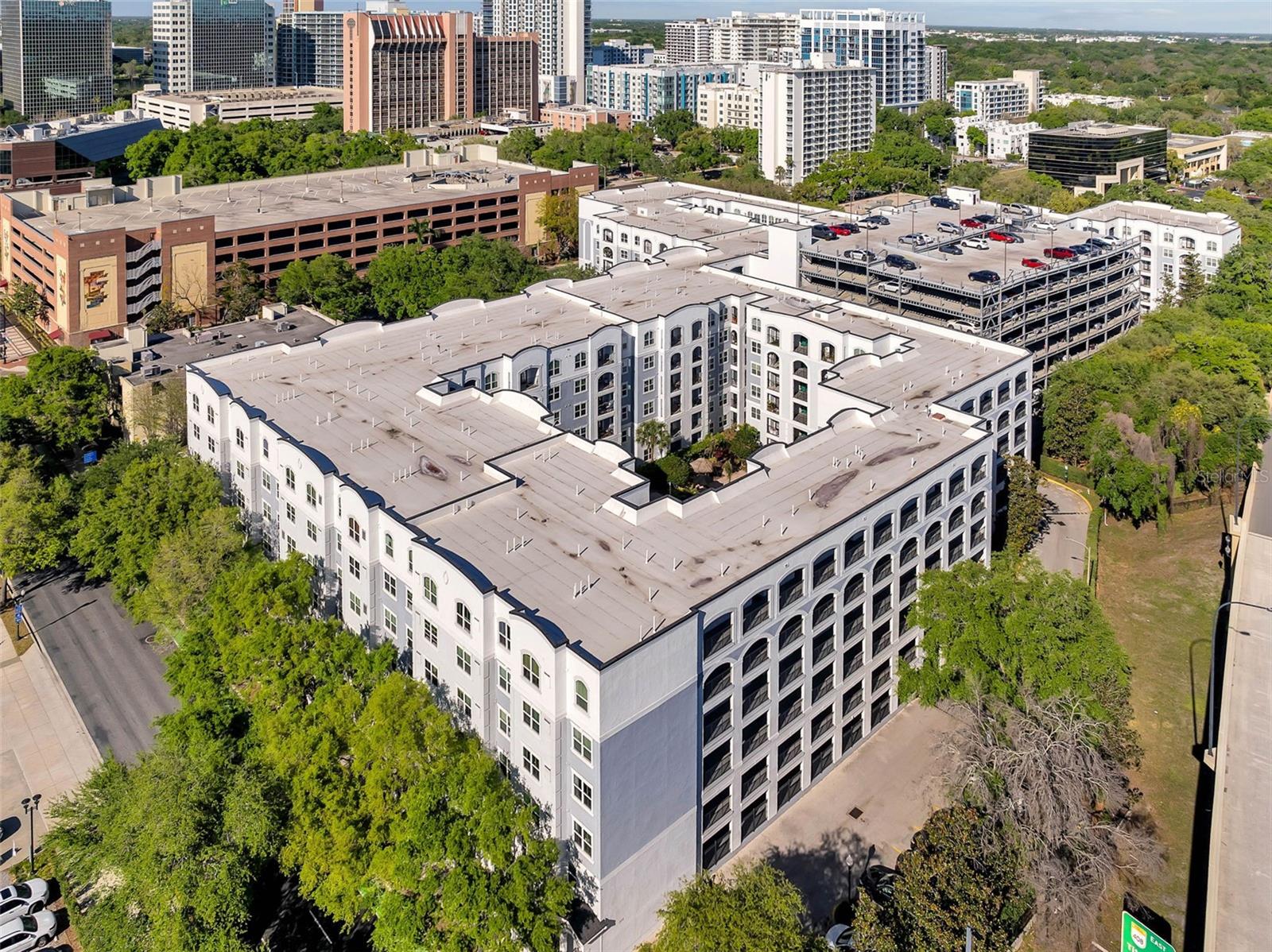 Image 39 of 45 For 202 South Street 2039