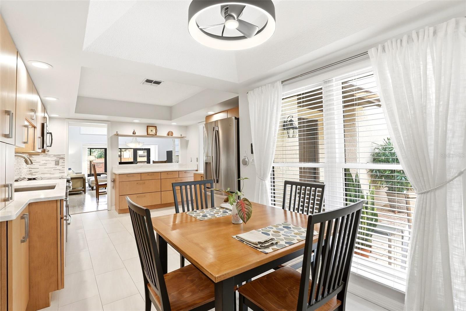 Image 14 of 53 For 121 Golf Club Drive