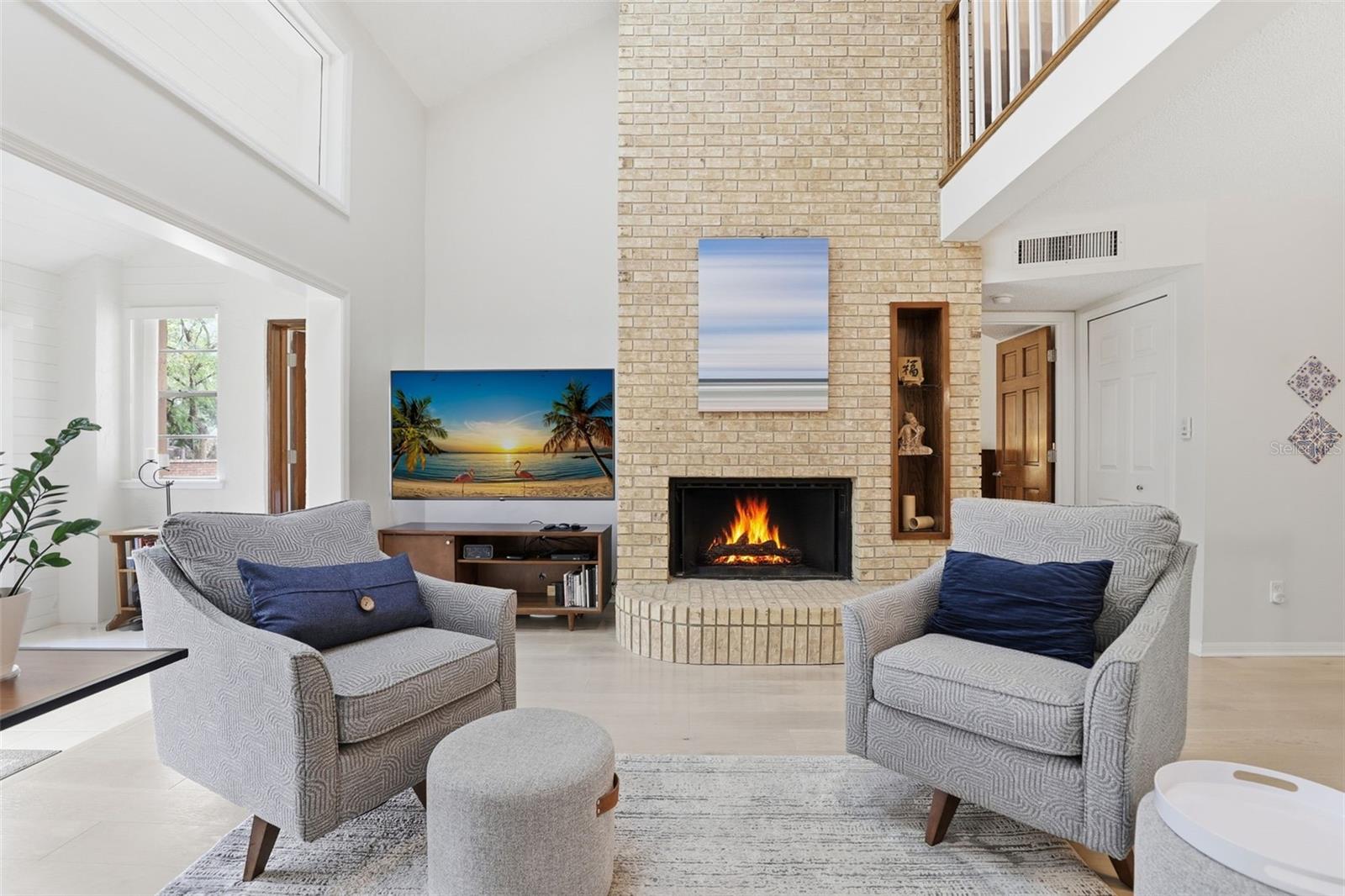 Image 17 of 53 For 121 Golf Club Drive