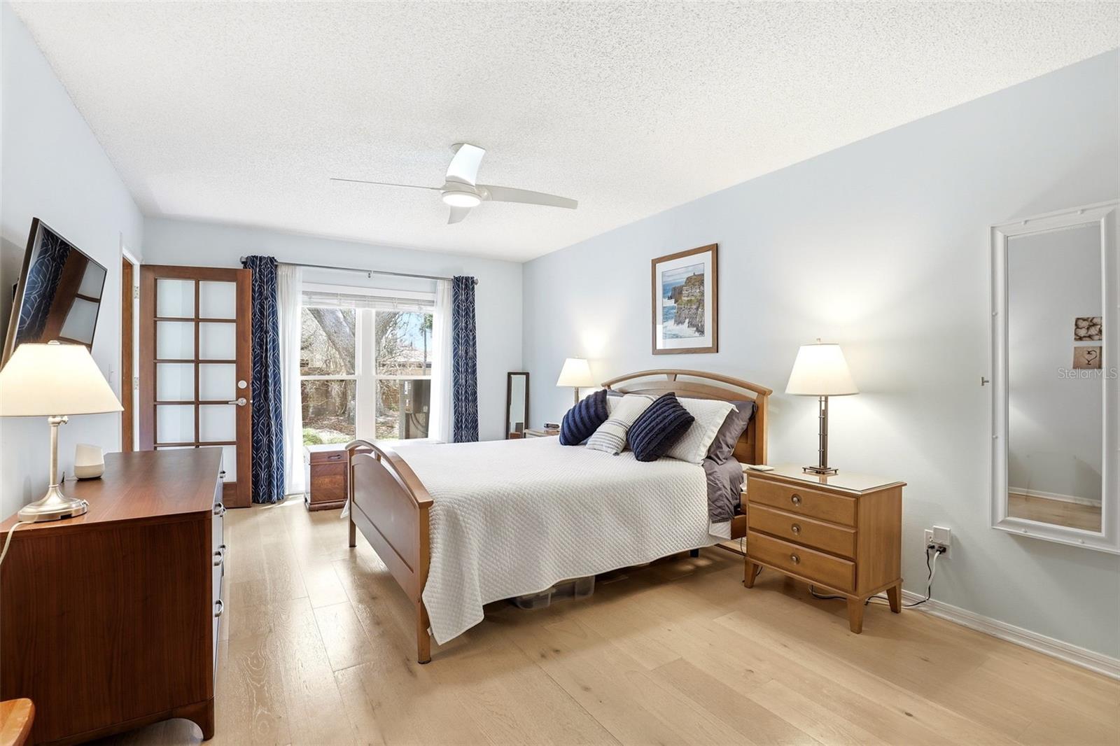 Image 22 of 53 For 121 Golf Club Drive