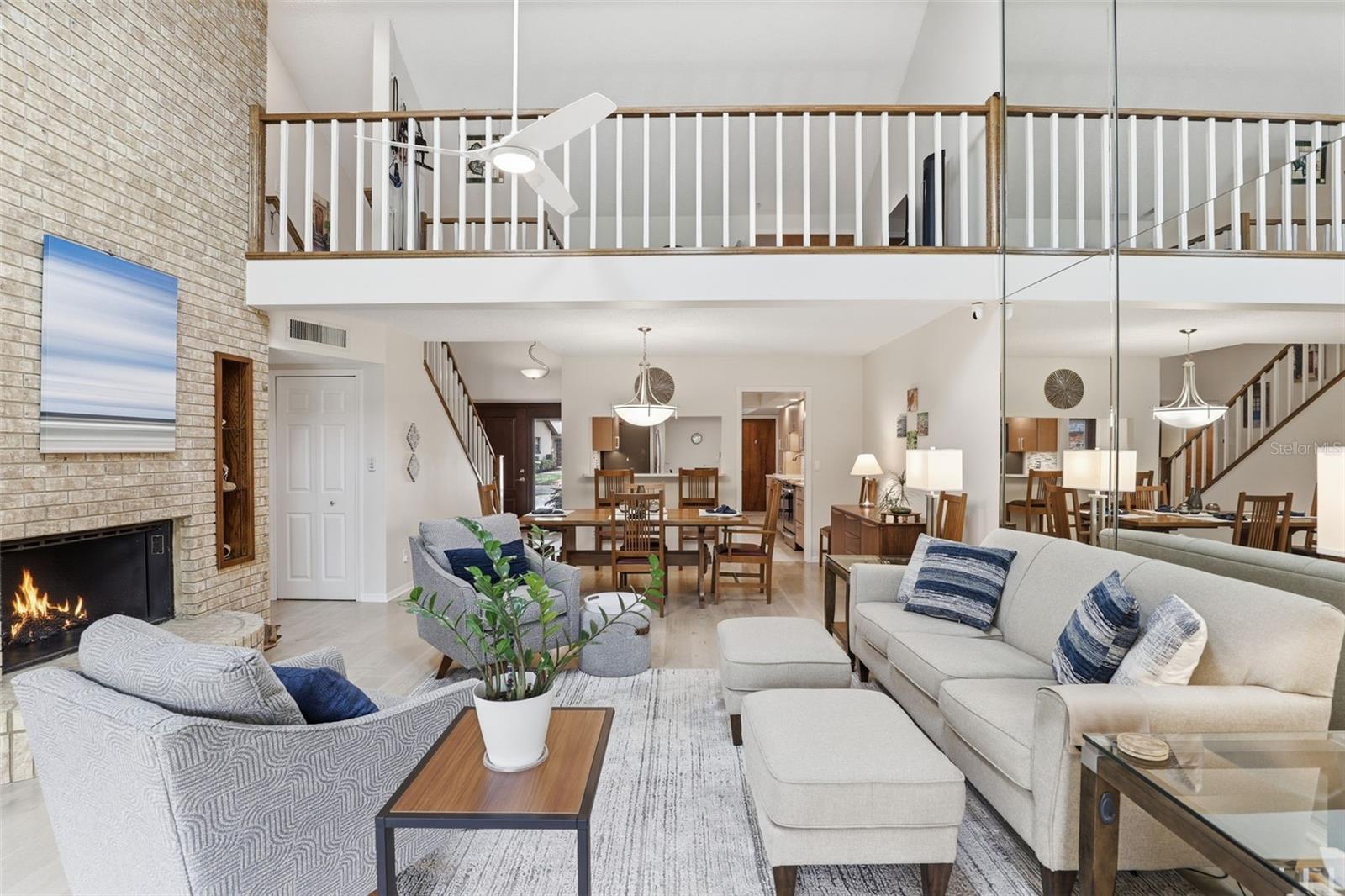 Image 4 of 53 For 121 Golf Club Drive