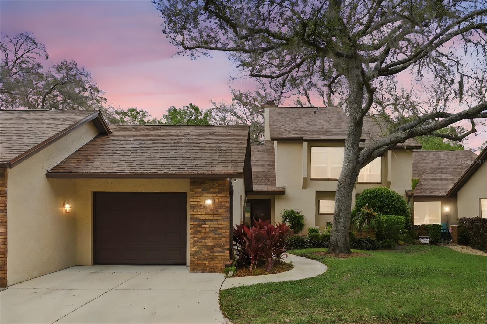 Image 47 of 53 For 121 Golf Club Drive