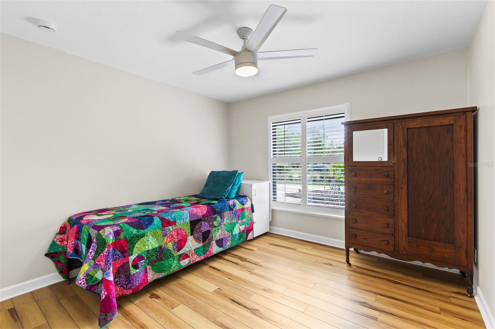 Image 30 of 60 For 100 Milinda Lane